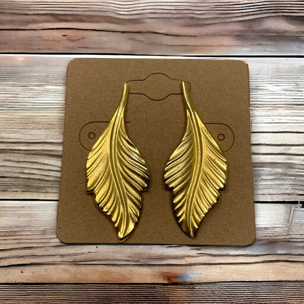 Vintage 1980's Leaf Shaped Gold Tone Earrings Couture Runway Modernist